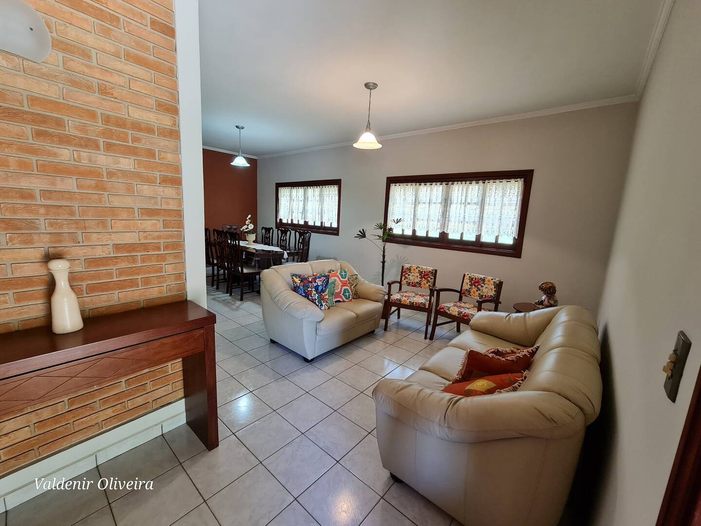 Chácara à venda com 3 quartos, 234m² - Foto 11
