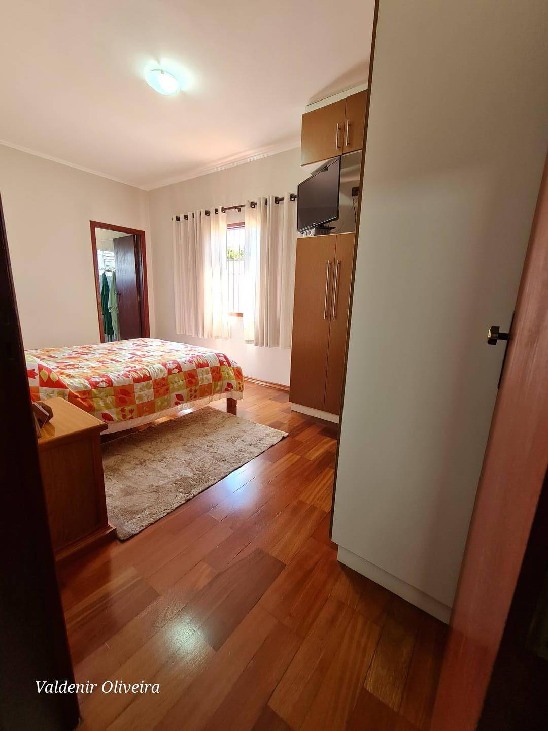 Chácara à venda com 3 quartos, 234m² - Foto 25