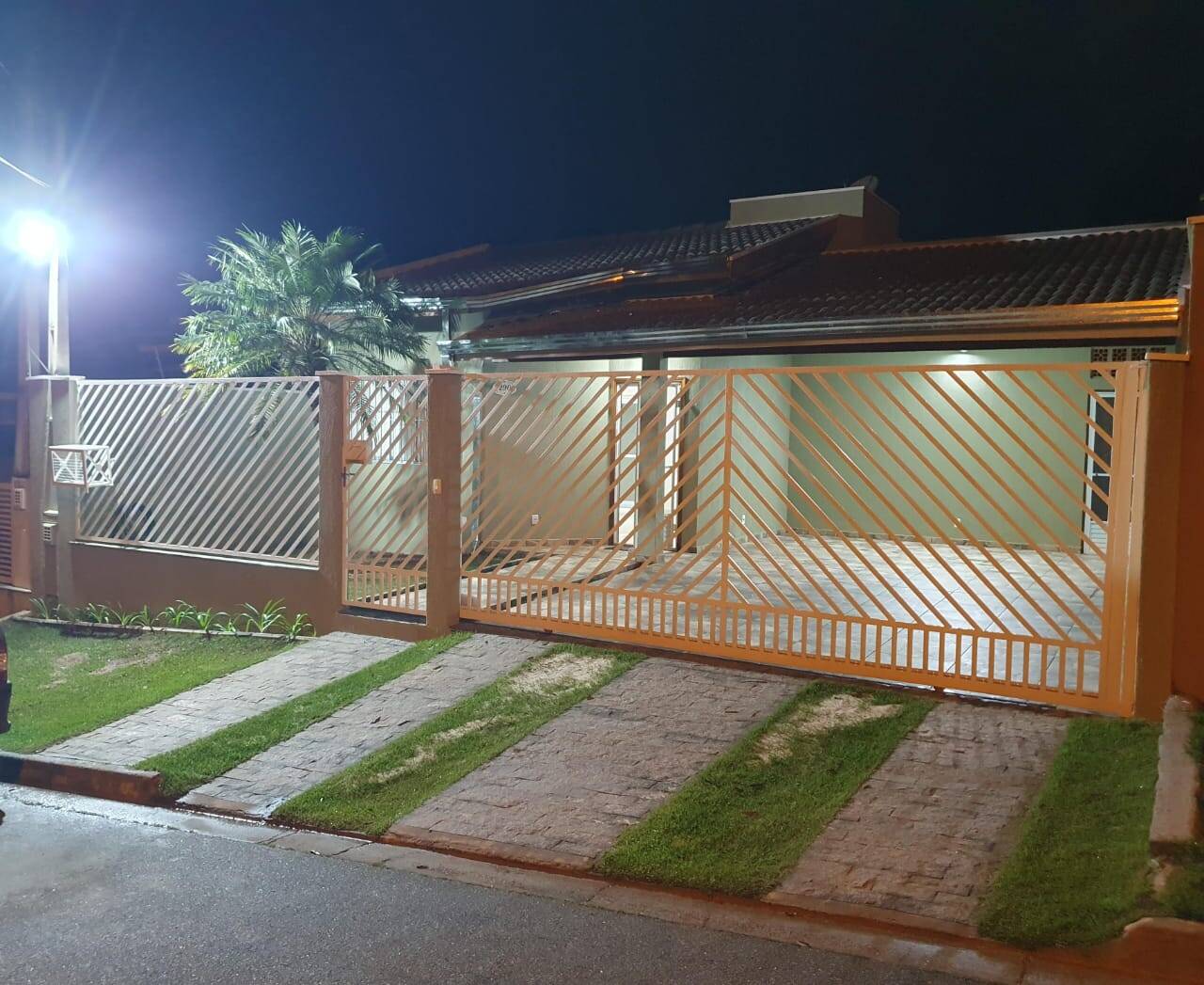 Casa, 3 quartos - Foto 1