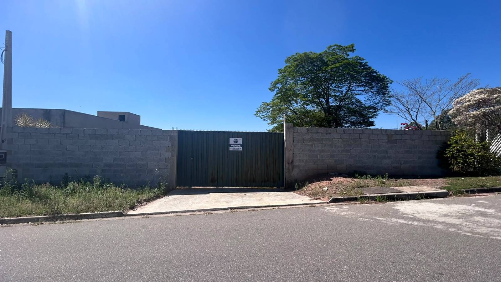 Terreno, 2228 m² - Foto 1