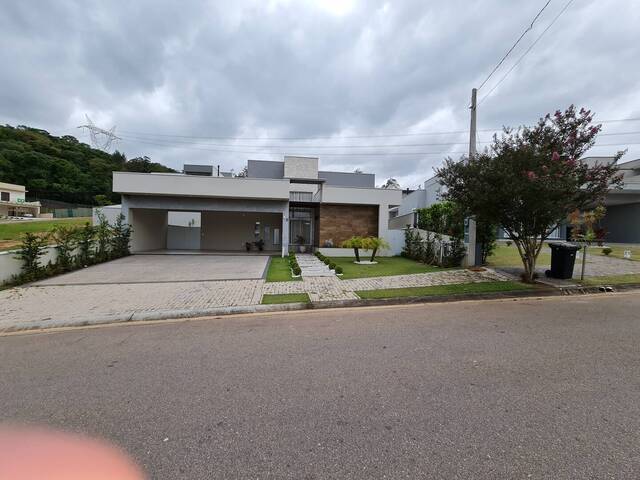 #165 - Casa em condomínio para Venda em Louveira - SP