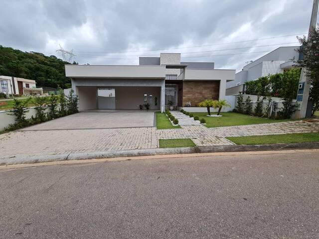 #165 - Casa em condomínio para Venda em Louveira - SP