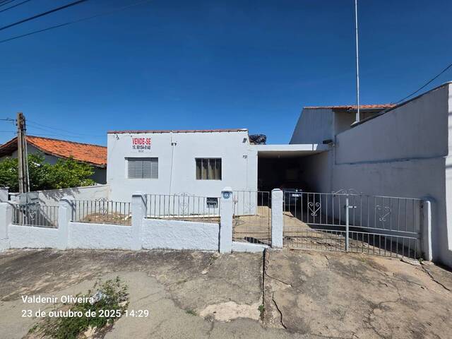 #239 - Casa para Venda em Louveira - SP