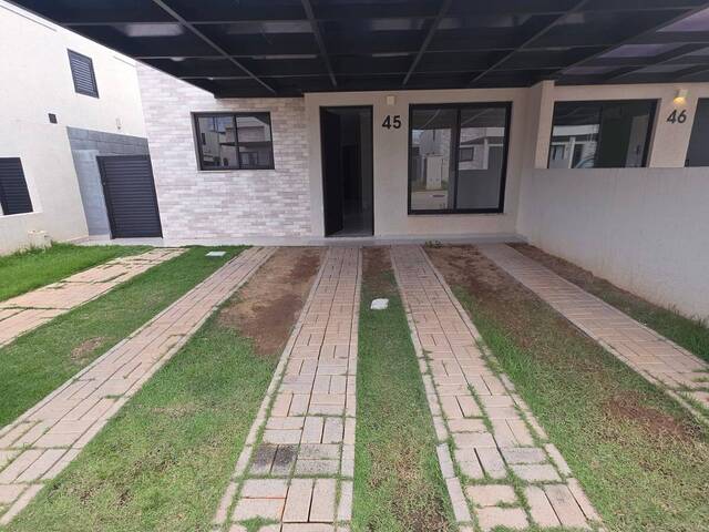 #240 - Casa para Locação em Louveira - SP