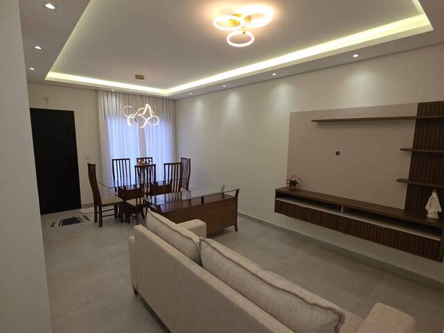 #242 - Casa para Venda em Louveira - SP