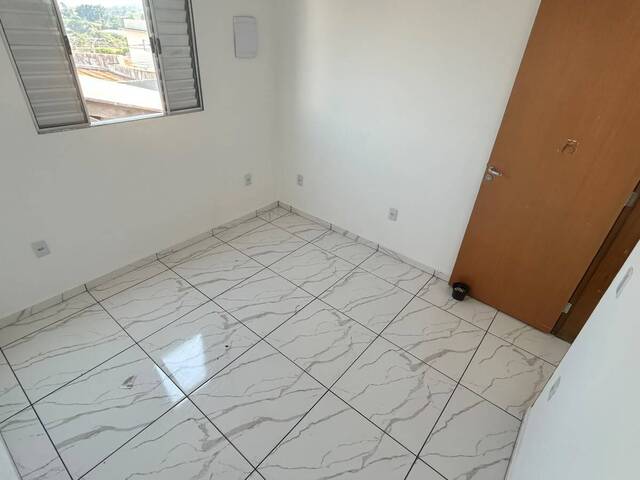 Casa para Locação em Louveira - 3