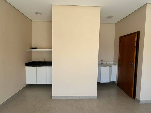Sala para Locação em Louveira - 4