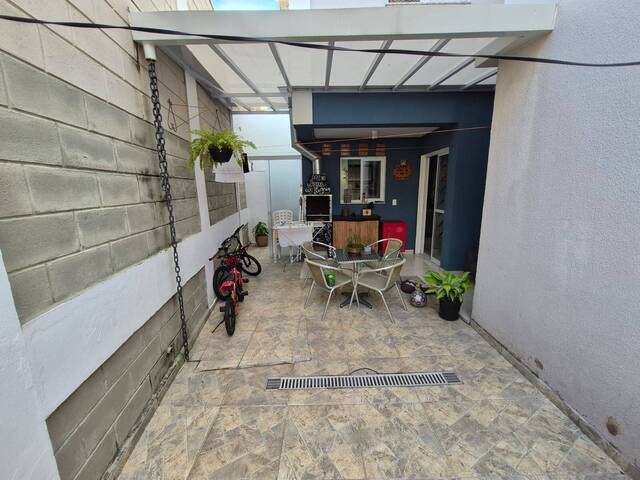 #268 - Apartamento para Venda em Louveira - SP
