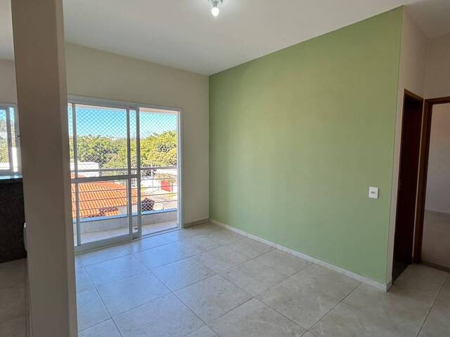 Apartamento para Locação em Louveira - 2