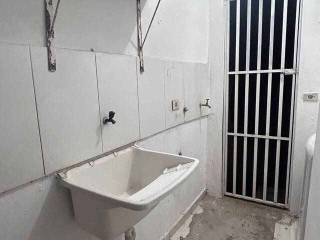 #271 - Casa para Locação em Louveira - SP - 2