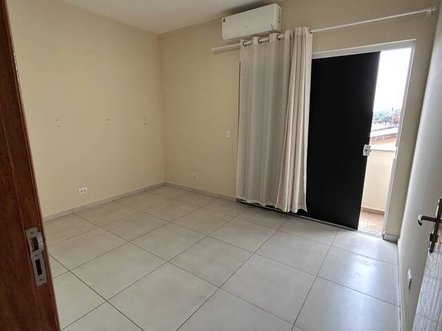 #281 - Apartamento para Locação em Louveira - SP